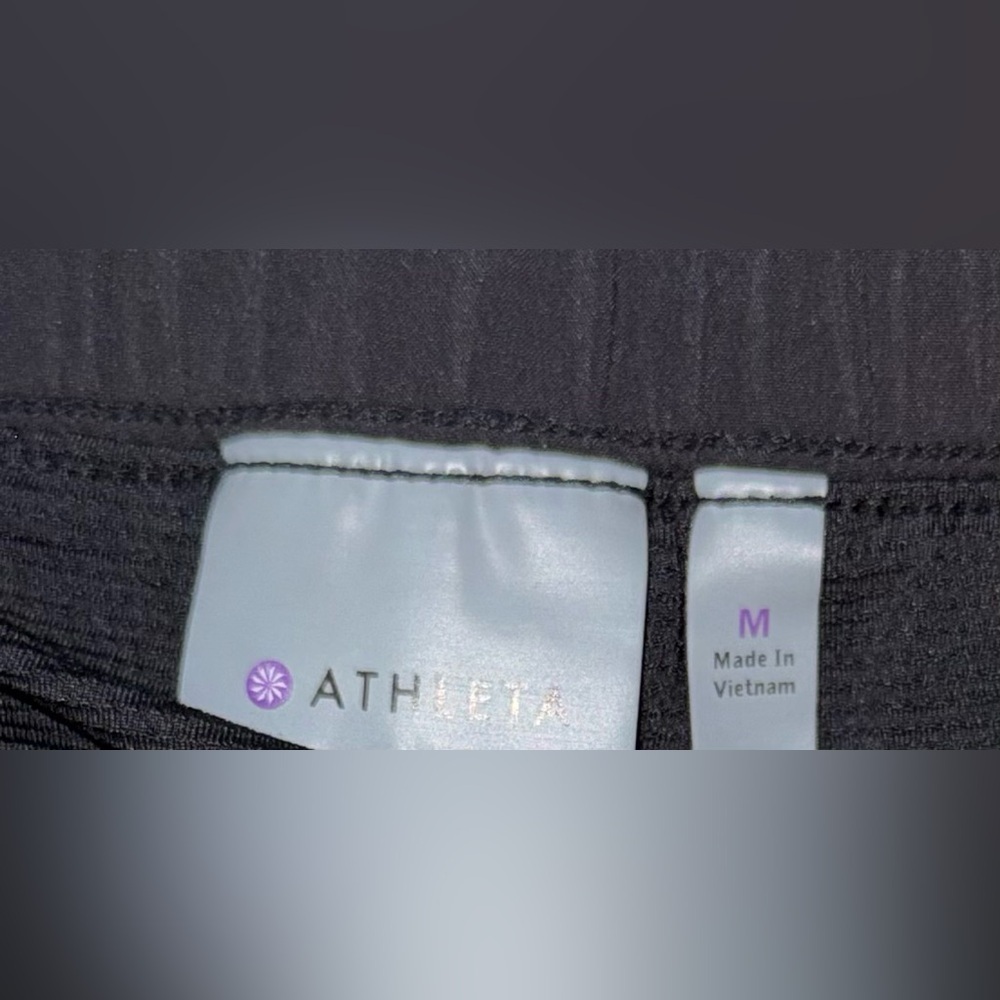 ATHLETA Trekkie Athletic Skort in Black Size Medium - Picture 6 of 7